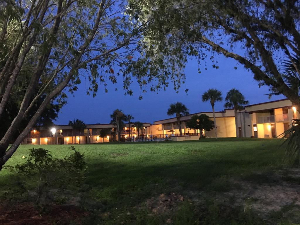 Rodeway Inn Clermont Exterior foto